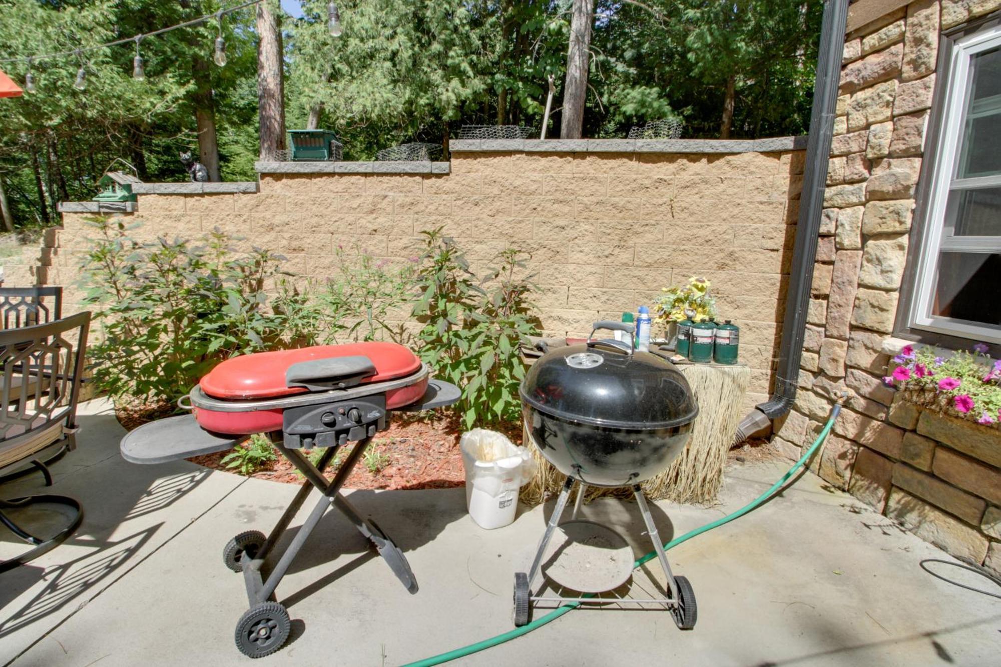 Lakefront Deer River Apt With Dock, Fire Pit And Patio Esterno foto